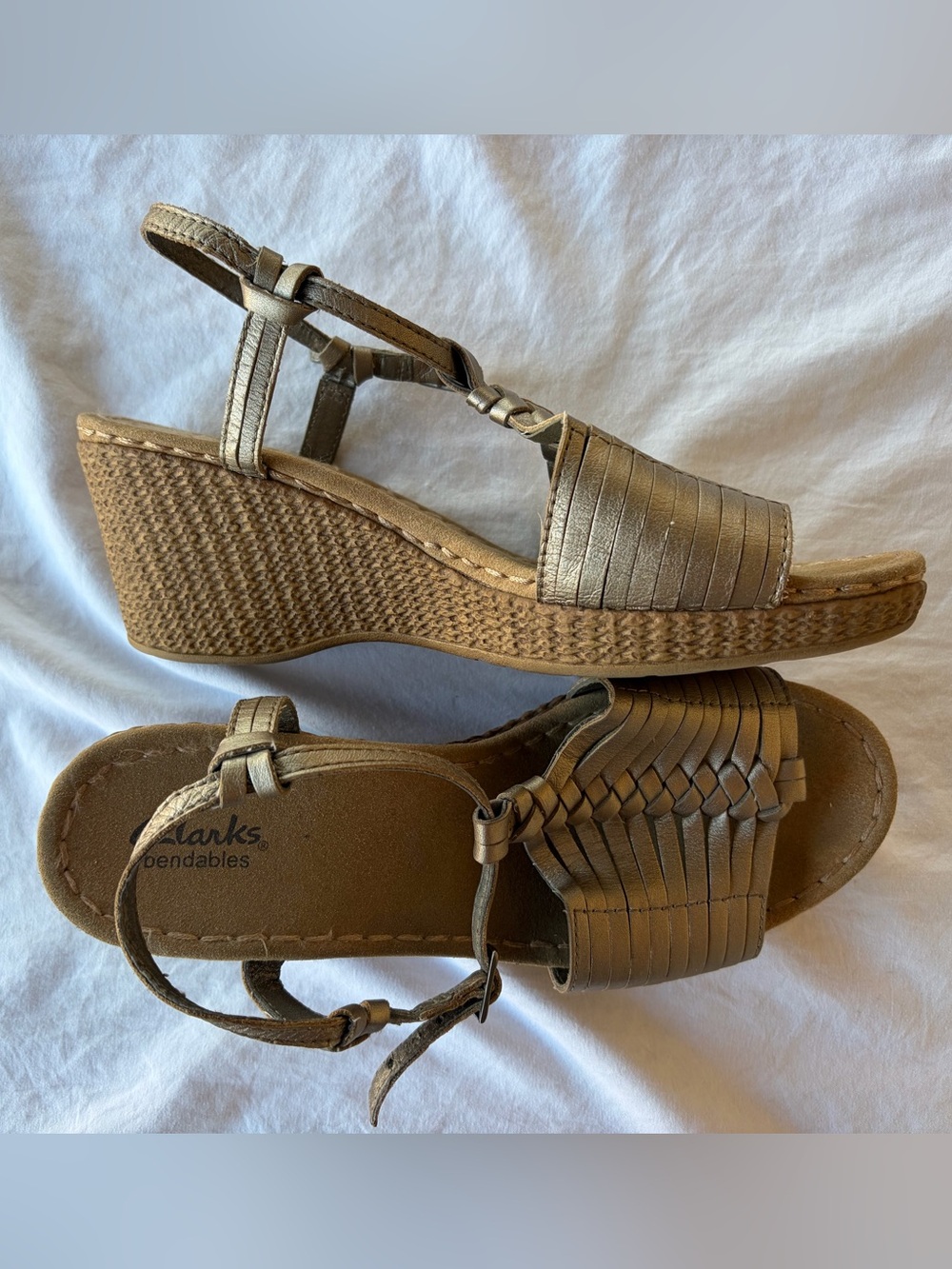 Clarks Bendables Metallic Gold Woven Espadrille Wedge Super Comfy Sandals 8.5